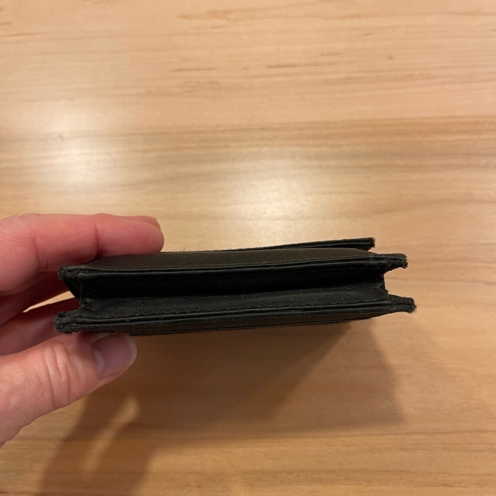 Kate Spade cardholder and keychain - Picture 6 of 7